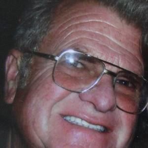 Meet your Posher, Dennis